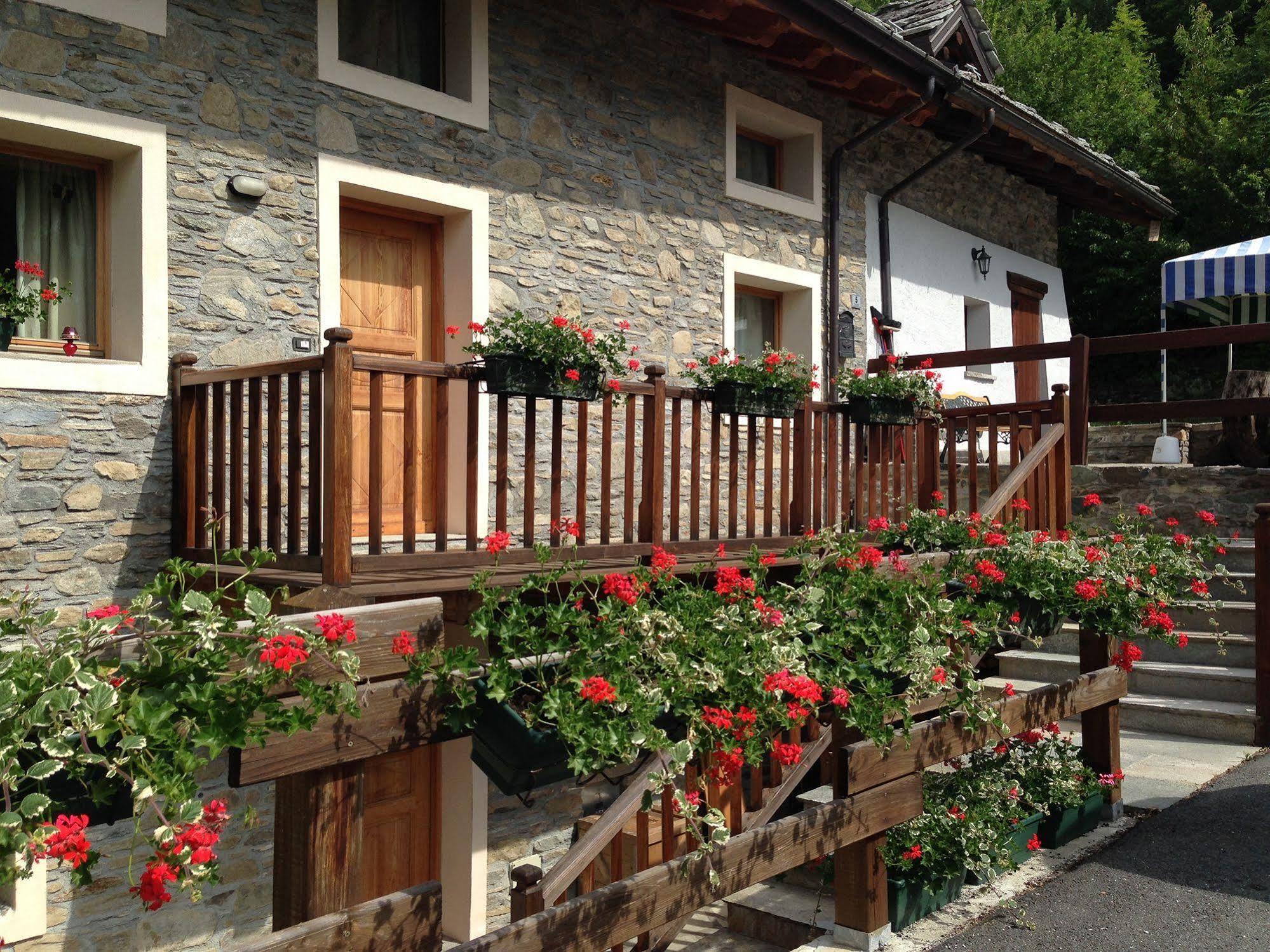 I Picchi Hotel Gressan Exterior foto